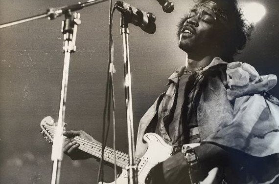 Jimi Hendrix by Richard Imrie